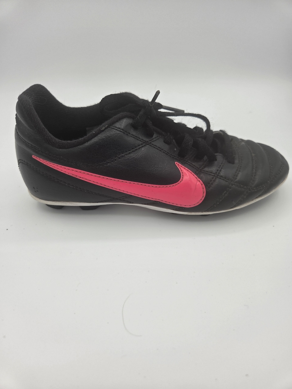 Nike 2Y Black Soccer Cleat with Pink Swoosh Accent